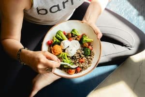 Lire la suite à propos de l’article Vous reprenez le sport à la rentrée : faut-il adapter votre alimentation ?